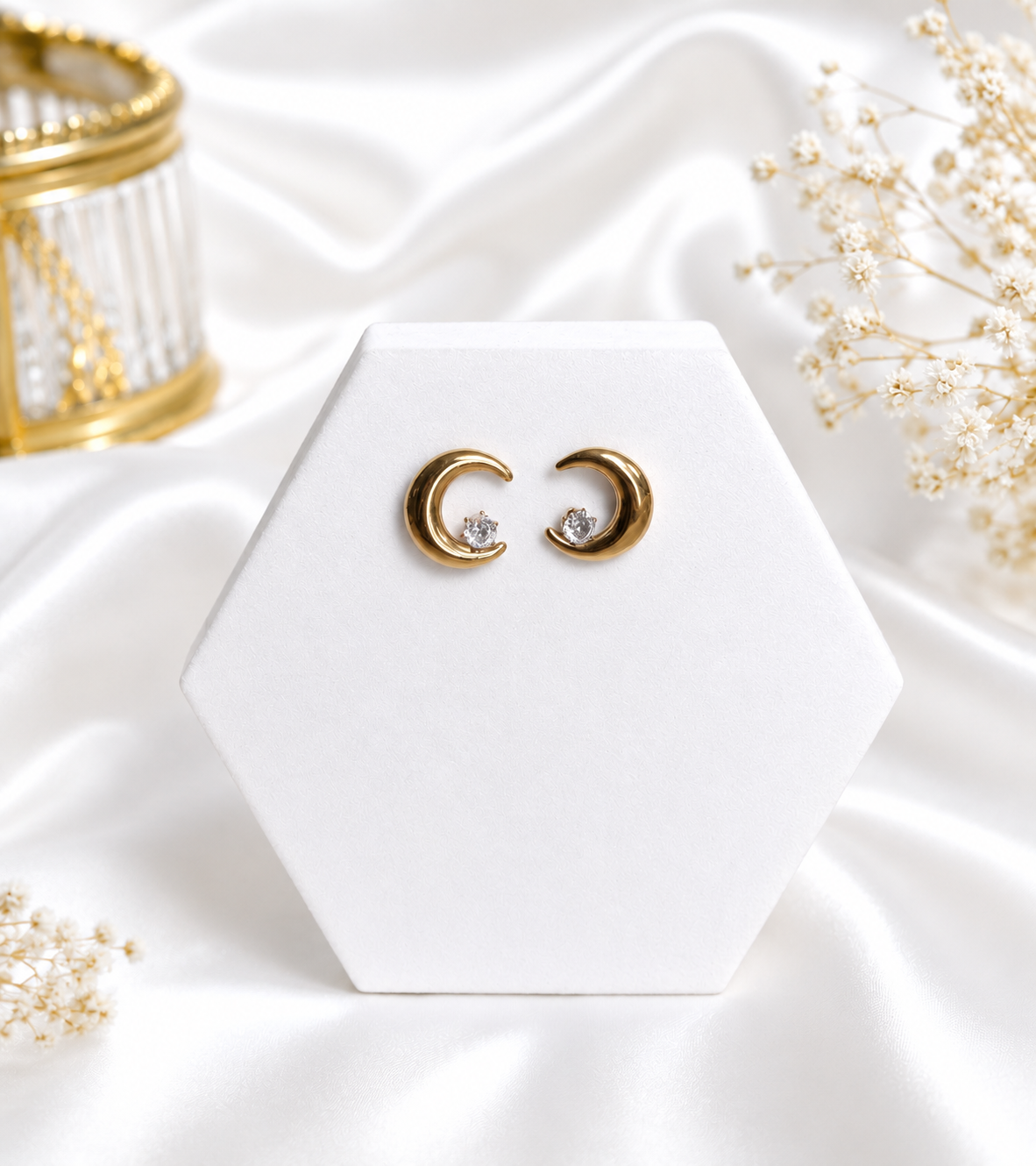 Moon Studs